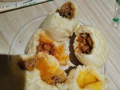 奥尔良鸡腿包-老陶包子铺(南大西南村店)