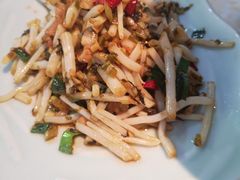 小炒芦苇根-魏铭鱼头捞饭(晋阳路店)