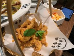 -渔语鱼新川菜Bistro(万象天地店)