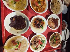 -蓝田九大碗民俗食府(蓝田店)