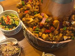 -炉小二铜锅牛蛙•川湘菜(三里屯店)
