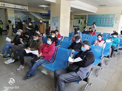 二楼候诊厅-中国人民解放军第九医学中心(306医院)