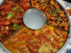 网红秘制龙虾-三子烤羊腿·海鲜(弘阳店)