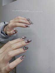 -DAZZLING BEAUTY美甲•美睫专门店