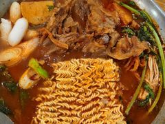 -喇喇排骨火锅·传统韩式脊骨汤(望京西园总店)