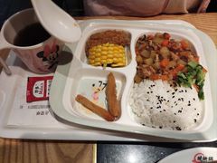 -晓秧锅鲜货火锅·重庆老字号(步步高店)