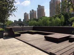 河边休闲处-三林塘老街