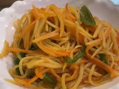 -金杨拉面王小吃面馆·牛三宝面·红烧牛肉粉