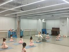 -红舞鞋舞蹈教育(近江校区)