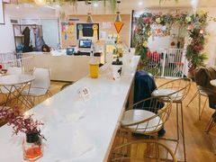 大堂-Husky Go! 哈士奇体验馆·宠物咖啡厅狗咖