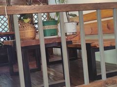 -蓝壁虎咖啡酒馆