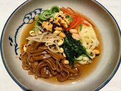 -江城小馆陕南妈妈菜·全球旅行餐厅(钟楼店)
