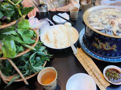 -华冠悠岚·庭院餐厅(青城后山店)