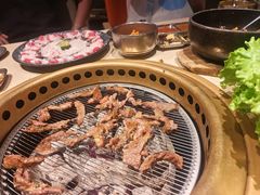 -蚂蚁洞·烤肉大营地(上海静安大悦城店)
