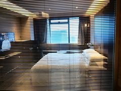 -上海龙之梦万丽酒店