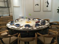 包厢-享月汤皇·海鲜小火锅·聚会(曲江创意谷店)