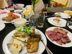 -江门新会碧桂园凤悦凤凰酒店(万达广场店)