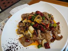 口蘑炒牛肉-三猫黑鱼花(南大店)