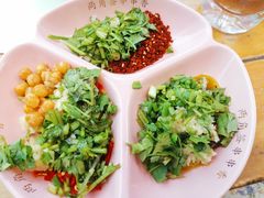 -两角签串串香十一年老字号(机场路店)