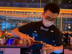 -星巴克臻选(上海合生汇1F店)