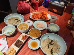 -裕兴记•蟹黄面馆(人民广场店)