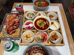 -芙蓉巷成都名小吃(大卫城店)
