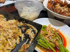 -金太阳海鲜烧烤·本地人餐厅(星海公园店)