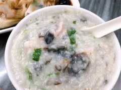 皮蛋瘦肉粥-穗银肠粉店(东川路店)