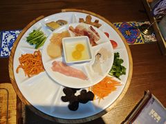 -芸南道·过桥米线(昆明老街旗舰店)