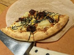 -乐凯撒披萨(东方新世界店)