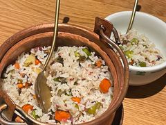 -一坐一忘云南菜(嘉里中心店)