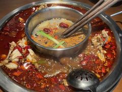 -巴隆门重庆老火锅(太湖路店)