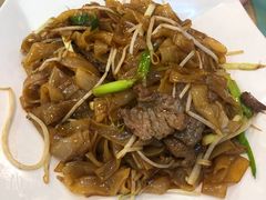 干炒牛河-九龙湾茶餐厅(东门店)