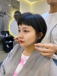 -东秀护肤造型