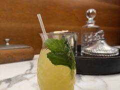 -瑰丽酒店·海吧·天际下午茶·现场DJ·天台酒吧