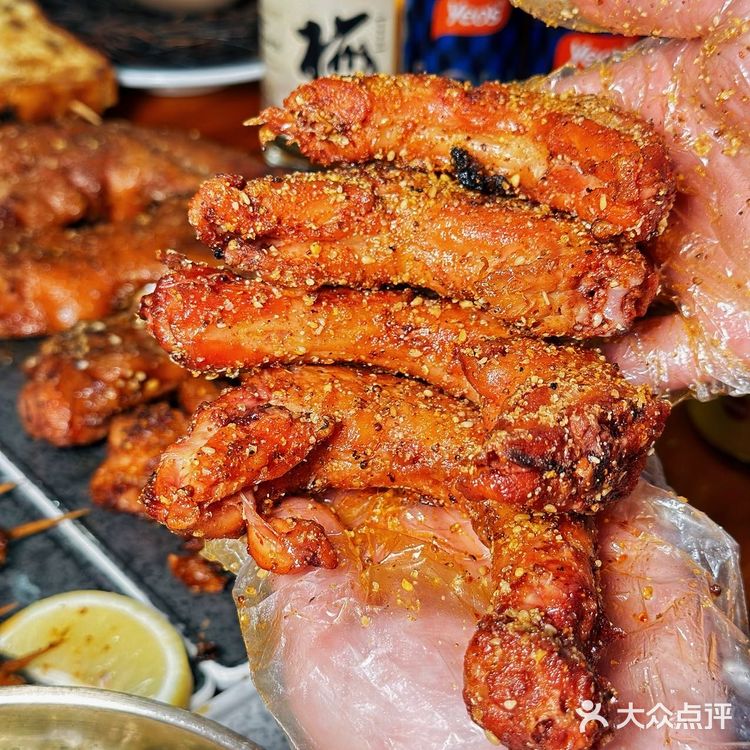 啊啊啊～来自鹤岗的烤猪蹄子都给我来吃‼️