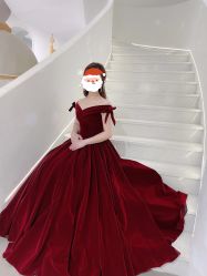 -艾米丽婚纱礼服