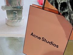门面-Acne Studios(芮欧百货店)