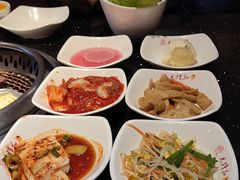 -木槿花韩式炭烤·熟成肉工坊(孙文东路店)