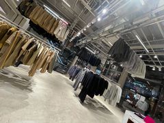 -迪桑特DESCENTE(北京三里屯BLANC店)