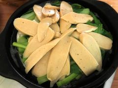 什锦砂锅-清真·伊清阁餐厅