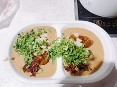 -百品聚旋转火锅(万德庄店)