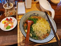 -芸南道·过桥米线(昆明老街旗舰店)