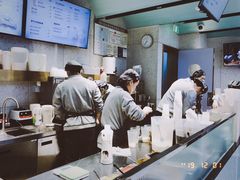 -奈雪的茶(亨特国际广场店)