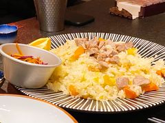 金桃手抓饭-丝路金桃·新疆菜(徐汇店)