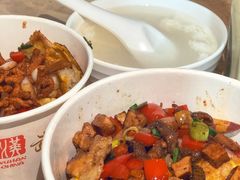 -周记热干面豆皮大王(桃花东街店)