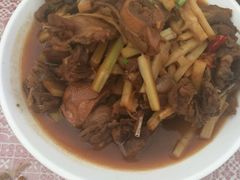 -天乐农家鱼头王(天目湖店)