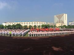 -上海市民办金苹果学校