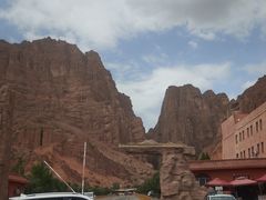 -天山神秘大峡谷