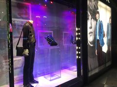 -PRADA普拉达(国际广场店)